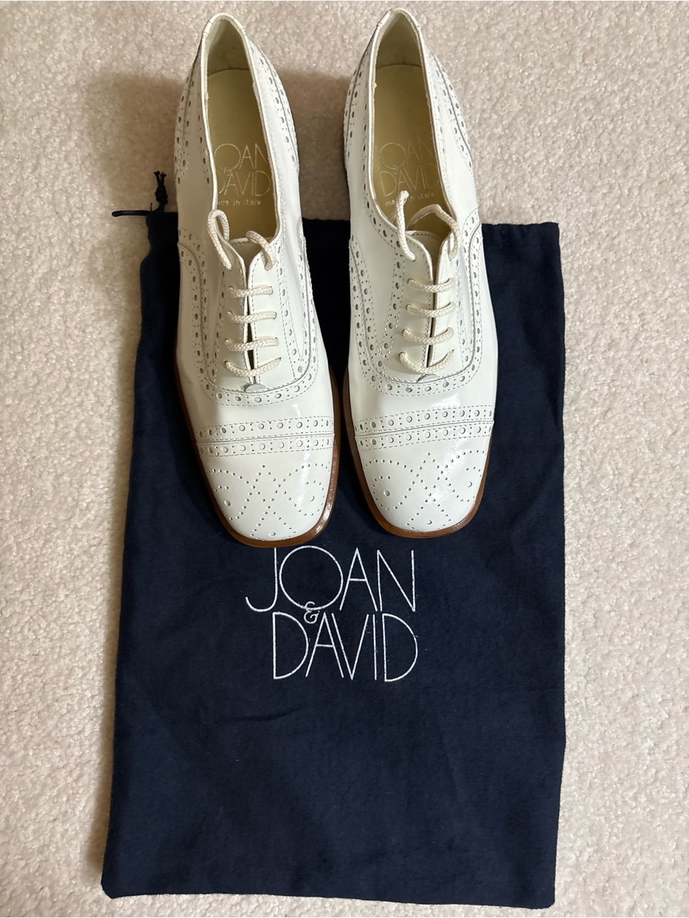 NOS VINTAGE Joan & David White Lace-Up Brogue Oxford Size 7.5 M Vintage